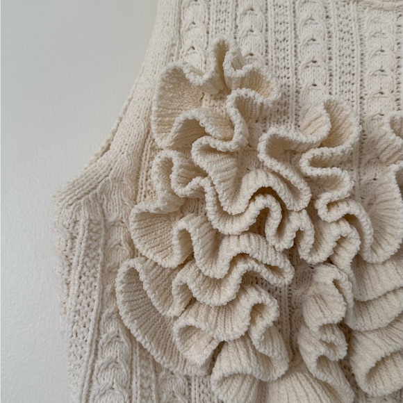 Zara Ivory Knit Ruffle Vest - Picture 2 of 3